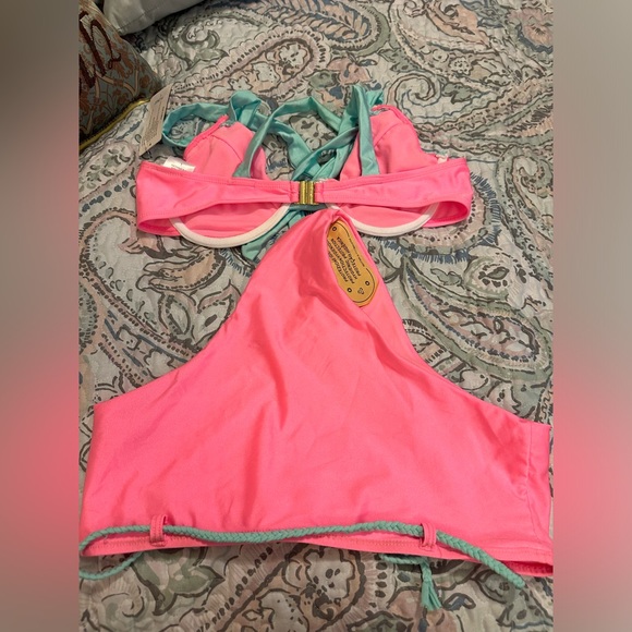 NWT “Stylish” Swimwear size large - Picture 11 of 11